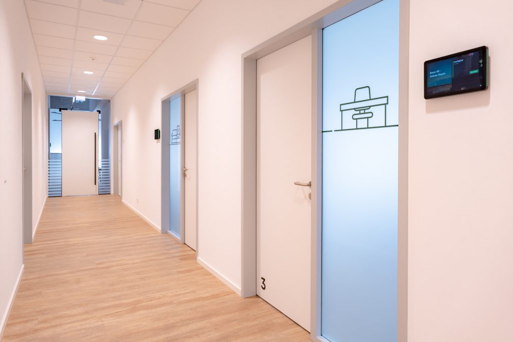 IWERK_ZENTRUM_Flur_Buero